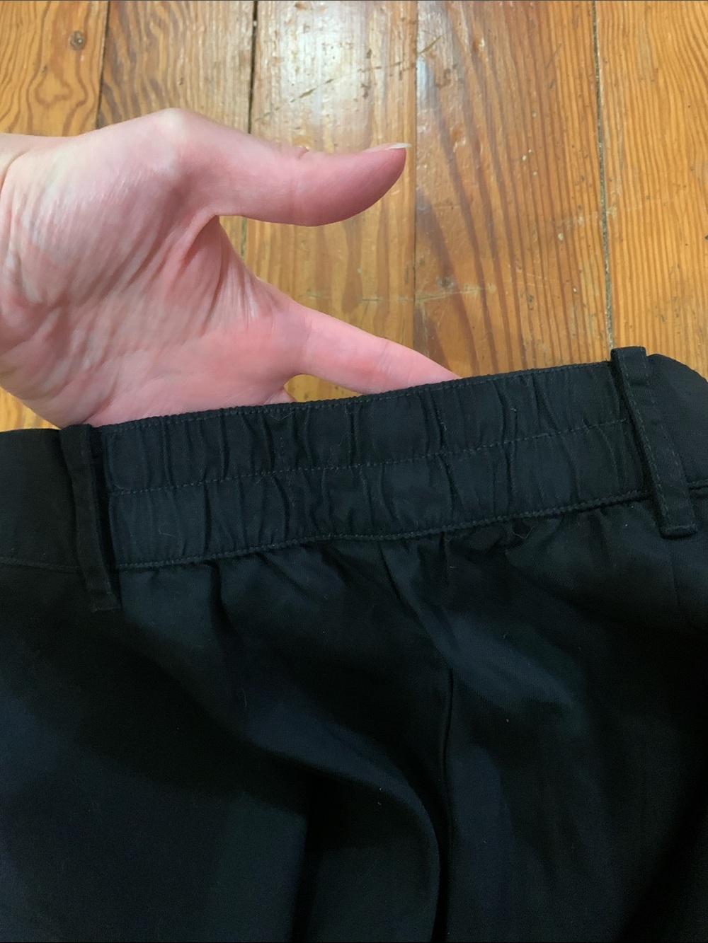 Abercrombie Black Woven Ultra High Rise Mini Short - Picture 9 of 9